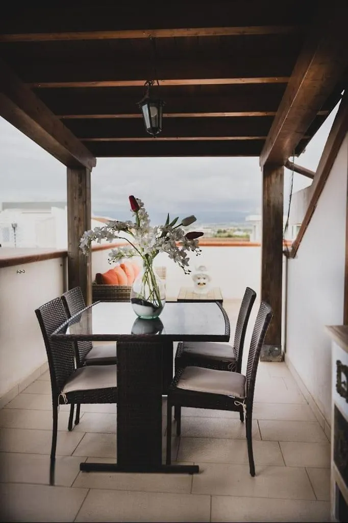 Sea La Vie Apartments Pm location